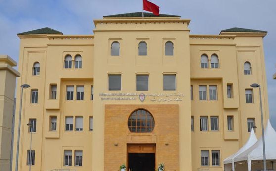 أمن مولاي رشيد يوقف شخصين متورطين في استعمال العنف بالسلاح الأبيض