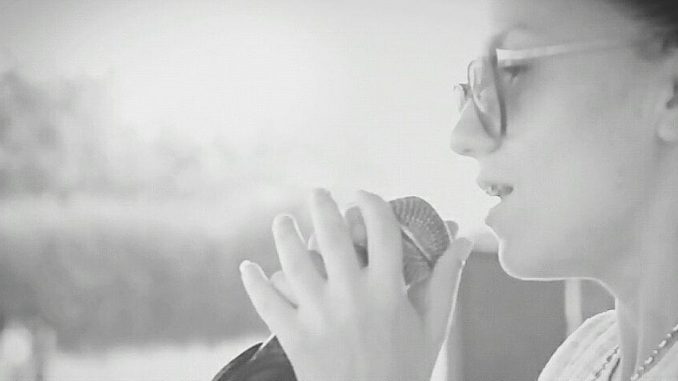 بعد غياب طويل ، الفنانة أدراز سهام تعود للساحة الفنية