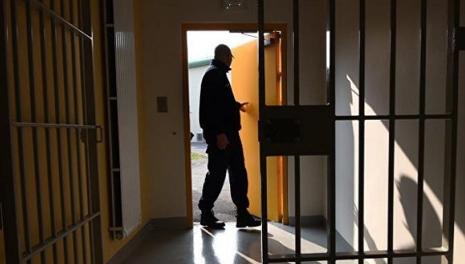 وفاة شخص كان موضوعا تحت تدبير الحراسة النظرية