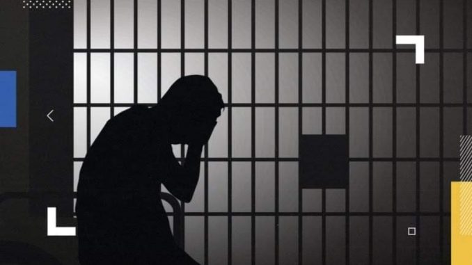 سنة و نصف سجنا لصاحب قناة على اليوتوب ها علاش.