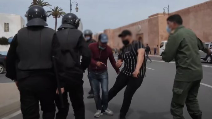 الحبس النافذ لراكل أحد أستاذة التعاقد