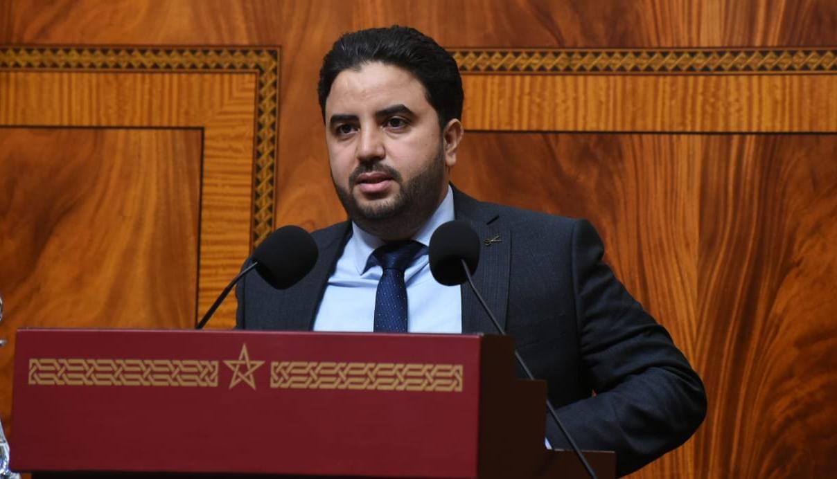 خالد شناق نائب برلماني عن الأغلبية ينبه الحكومة على طريقة إعادة النظر في تدبير قطاع المحروقات