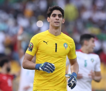 إشبيلية الإسباني ينجح في التجديد لحارس المنتخب الوطني المغربي ياسين بونو