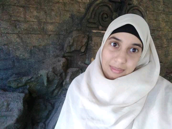 من محنة منحة