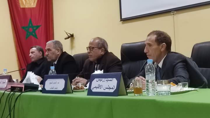 دمنات / لقاء تواصلي ناجح للسيد عامل الإقليم مع منتخبي جماعة دمنات.