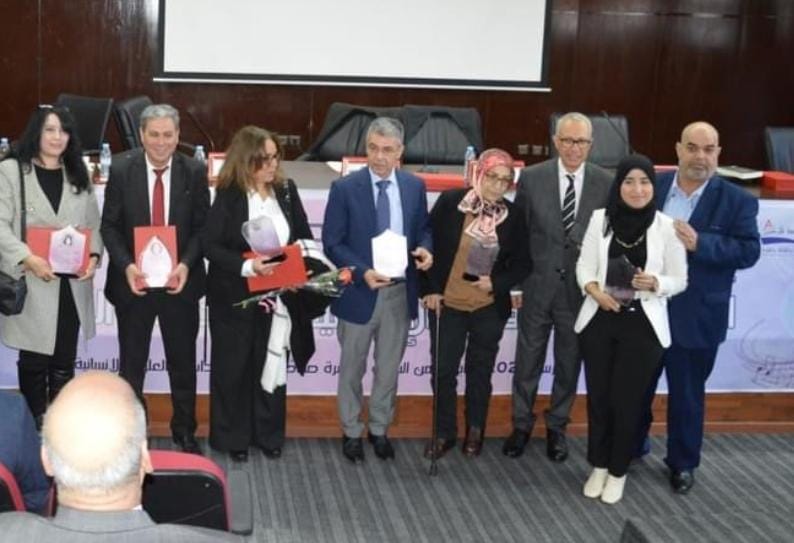 ندوة وطنية حول الصناعات الثقافية وتحديات التنمية بكلية الادب والعلوم الإنسانية بالجديدة .