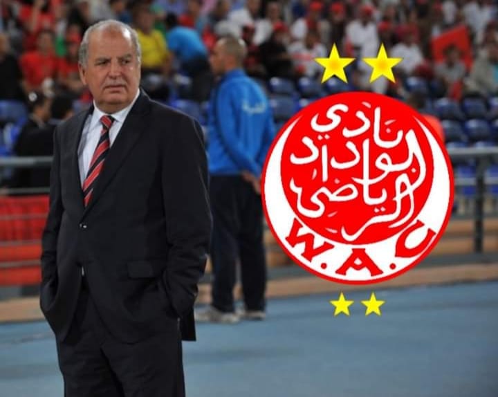 عبد الإله أكرم الرئيس السابق للوداد الرياضي يرفع الحجز عن أسهم الشركة