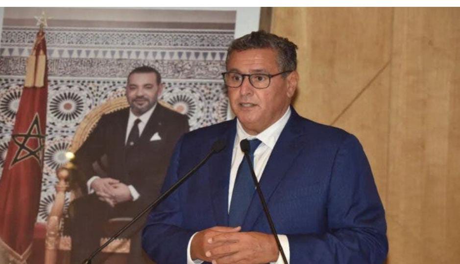 اخنوش..يتخذ إجراءات لفائدة المقاولات العمومية بسبب إرتفاع الأسعار.