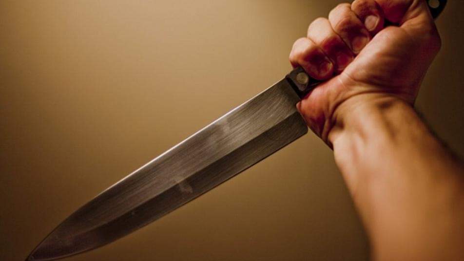 الشماعية..طعن تلميذ بالسلاح الأبيض من طرف مجهول أمام مؤسسته الثانوية