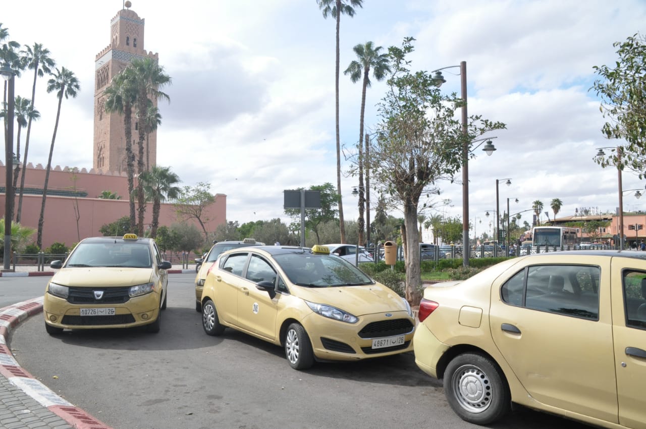 عادت حليمة لعادتها القديمة مراكشيون متذمرون من تعنت أصحاب سيارات الأجرة