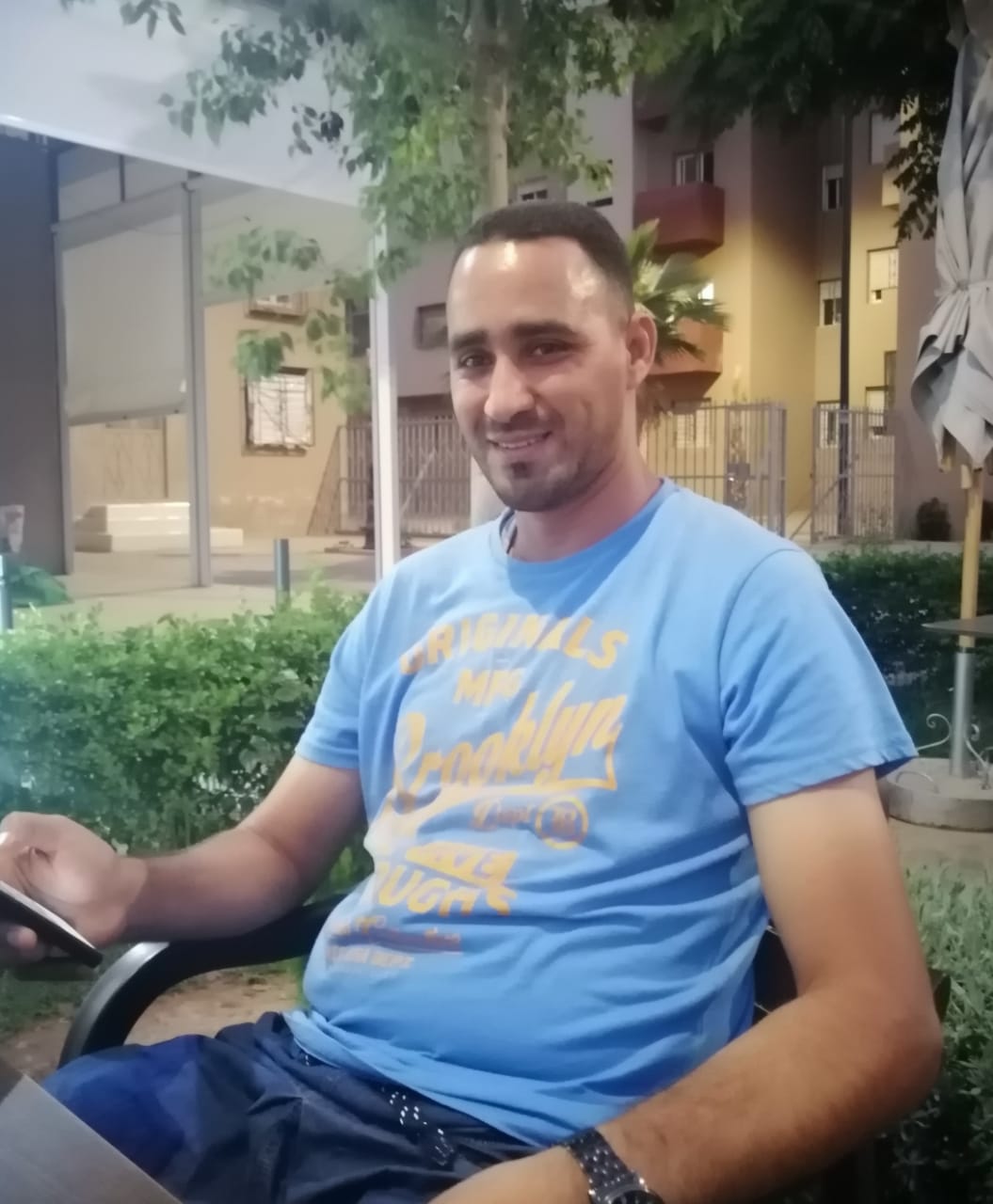 الشاب عبد الواحد قنوفة رئيسا جديدا لجمعية التضامن والتواصل لدوار بن علال جماعة السعادة