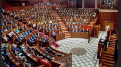 مجلس النواب…يصادق بالاجماع على منح عطلة الأبوة