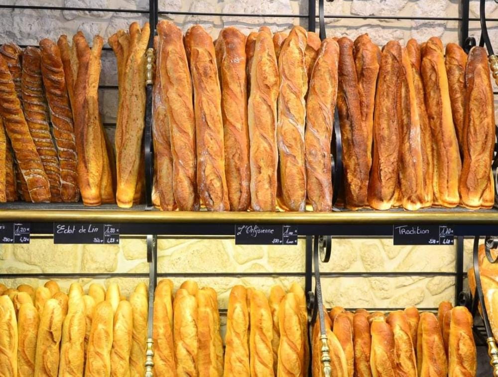 حد السوالم..السلطة المحلية تترأس لجنة مختلطة وتشمع مخبزة بتجزئة العمران