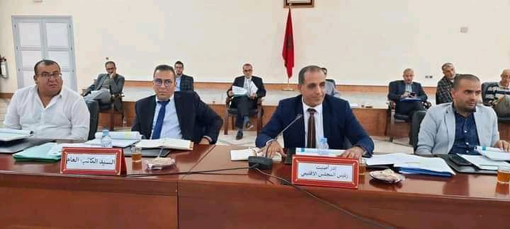 اشتوكة ايت باها:المجلس الإقليمي يصادق على مجموعة من الاتفاقيات