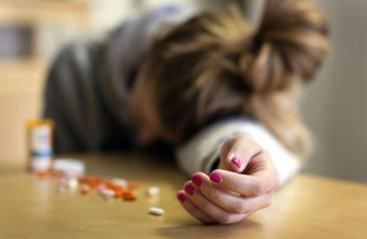 محاولة فتاة شرب مادة سامة بإقليم شتوكة ايت باها