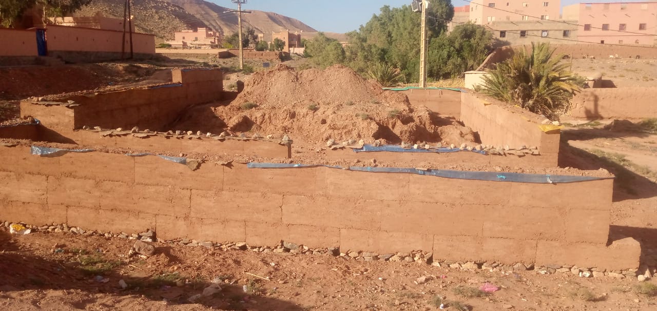 الأراض السلالية بإمغران عامة و تندوت خاصة بورزازات قنبلة موقوتة.