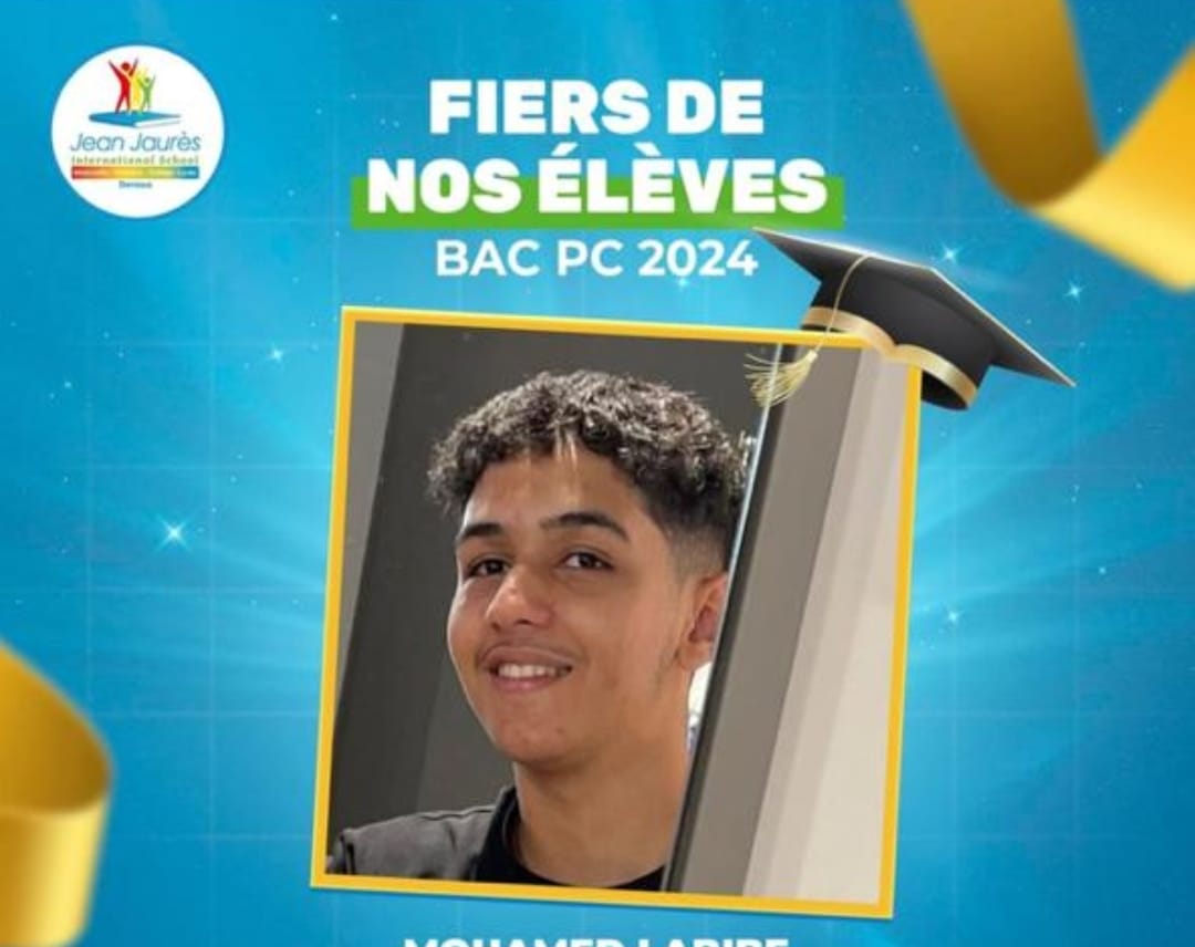 مجموعة مدارس Jean Jaurès تكرم ادم لبيب الحاصل على اعلى نقطة في الباكالوريا.