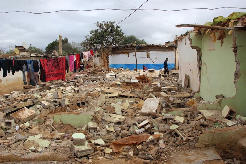 سلطات البيضاء تخصص 18 مليار درهم لترحيل قاطني “الكاريانات” إلى شقق