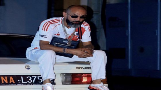 مورو يقرر إلغاء حفله في أكادير بسبب مشاكل تنظيمية مع “Festibled”