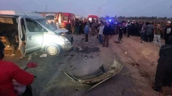 آيت عميرة.. حادثة سير مروعة تودي بحياة سيدتين وتصيب 16 عاملا زراعيا