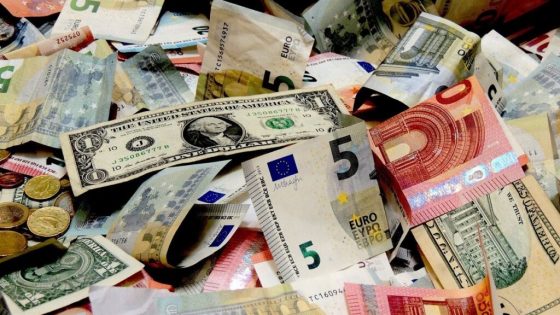 أسعار صرف العملات مقابل الدرهم المغربي اليوم الاثنين 10 نونبر 2025