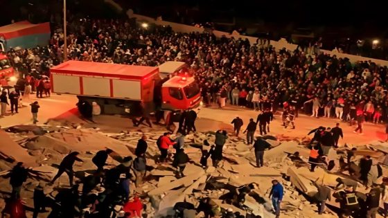 19 قتيلا و16 مصابا في انهيار بنايتين بحي المستقبل بفاس