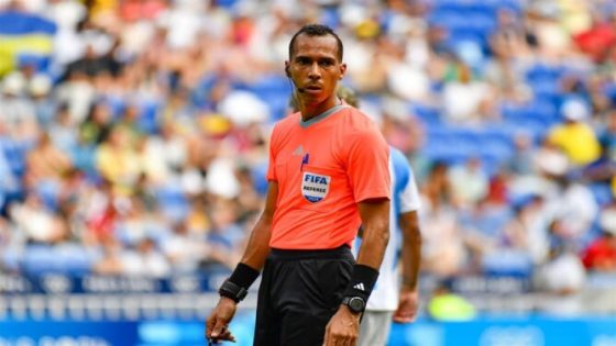 “كاف” يعيّن الموريتاني دحان بيدة حَكماً لمباراة المغرب والكاميرون في ربع النهائي