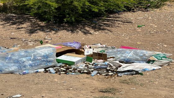 تراكم الأزبال بمحيط منطقة “المحروم” بأكفاي يثير استياء الساكنة ومطالب بتدخل عاجل للسلطات.