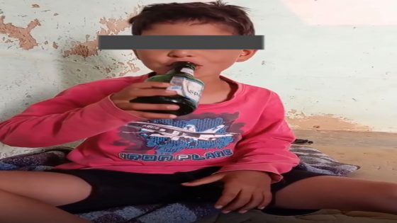 توقيف شخص ظهر في فيديو وهو يقدم مشروبات كحولية لطفل قاصر بضواحي الريش