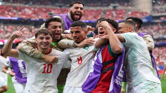 المغرب يحسم التأهل إلى ربع نهائي المونديال بثلاثية في شباك كندا