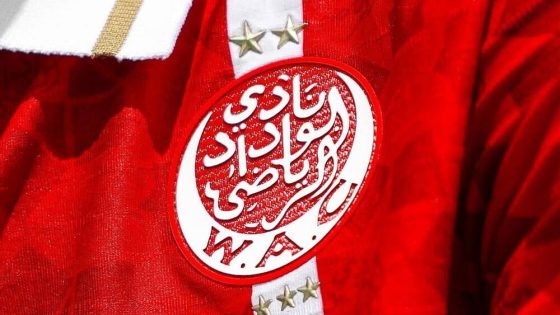 الوداد يطالب آيت منا بتسوية النزاعات المالية ويهدد باللجوء إلى القضاء